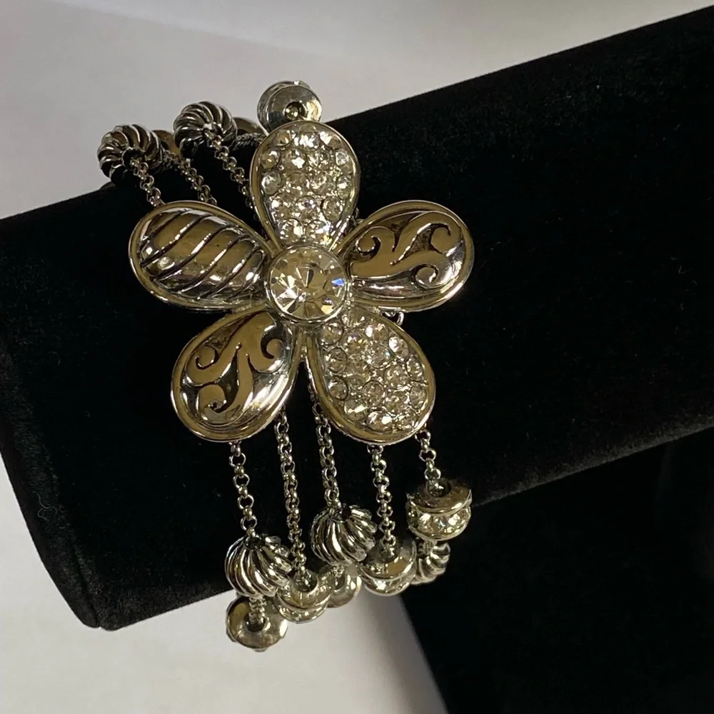 Vintage 4 Strand Large Silver & Crystal Magnetic Bracelet - Picture 11 of 12